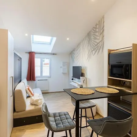 T1 Mezzanine Neuf Clim N•5 - Centre *