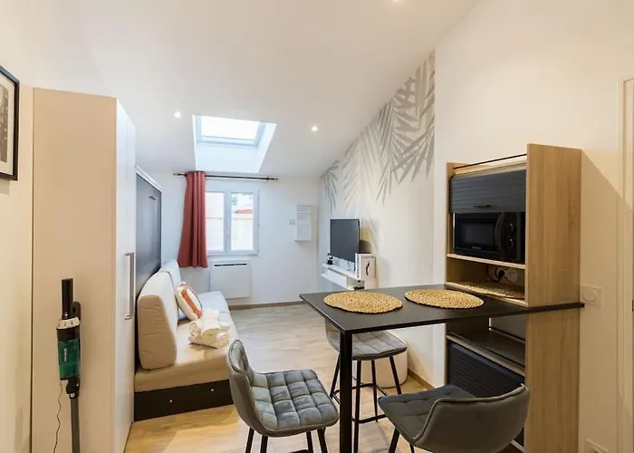 T1 Mezzanine Neuf Clim N•5 - Centre *