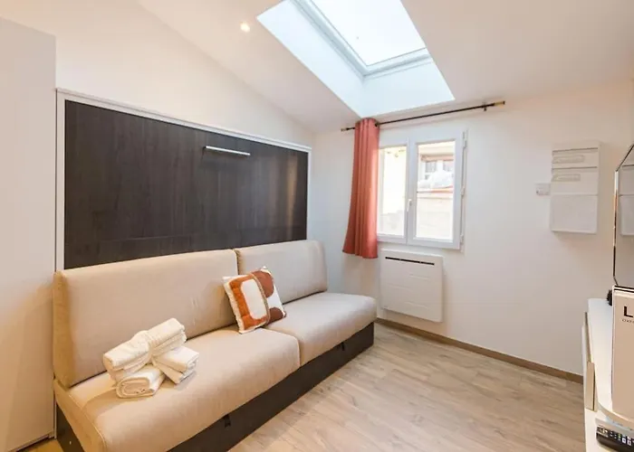 T1 Mezzanine Neuf Clim N•5 - Centre * Montpellier